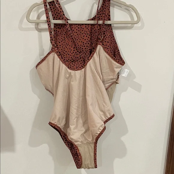 š¦KONA SOL SIZE 16 - Picture 11 of 13